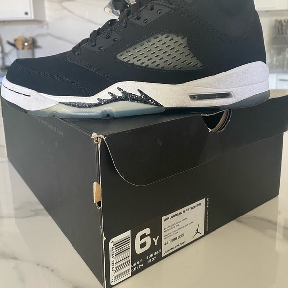 Air Jordan 5 Retro GS Oreo sneakers - Picture 9 of 10
